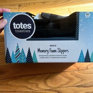 totes toastie memory foam slippers